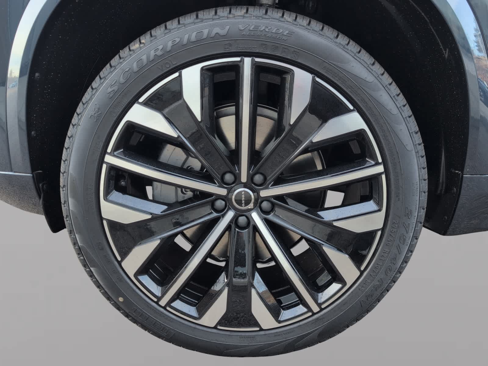 new 2026 Volvo XC90 car, priced at $75,270