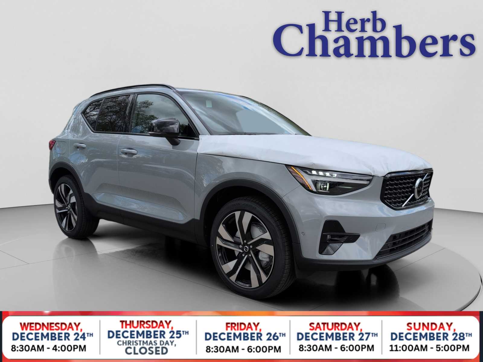 2025 Volvo XC40 Ultra's photo