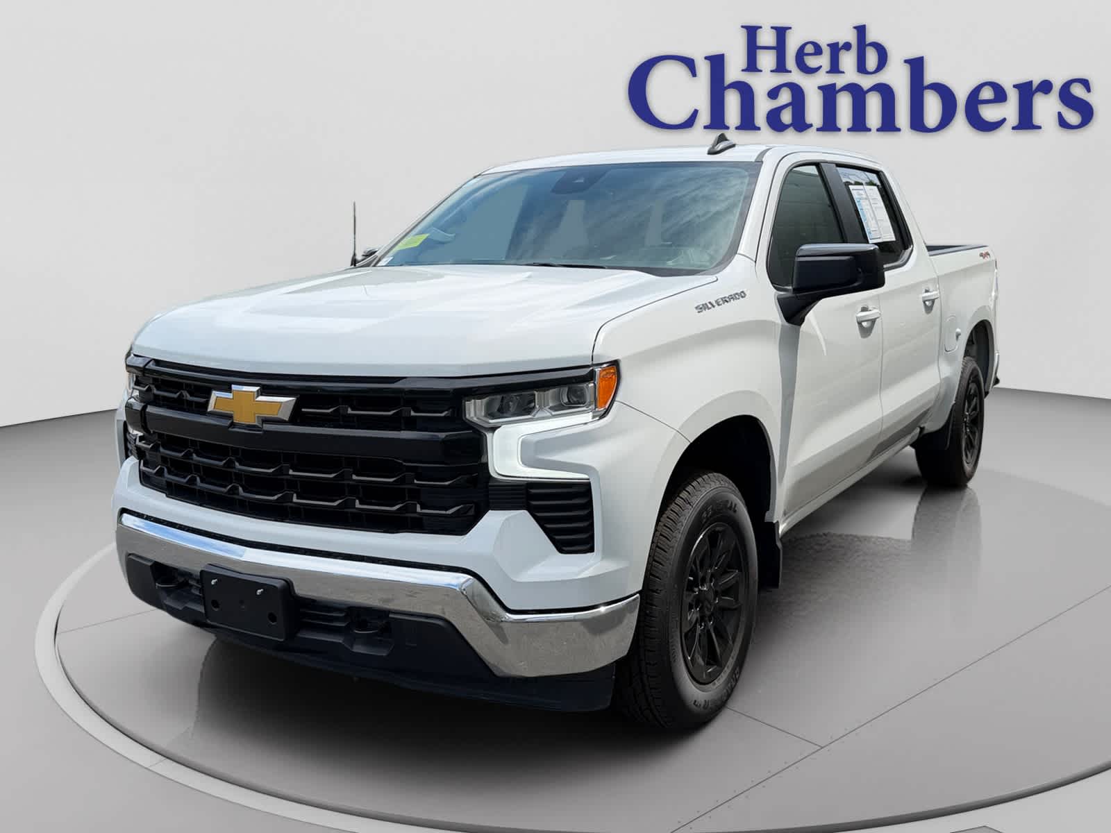 2025 Chevrolet Silverado 1500 LT - Photo 9