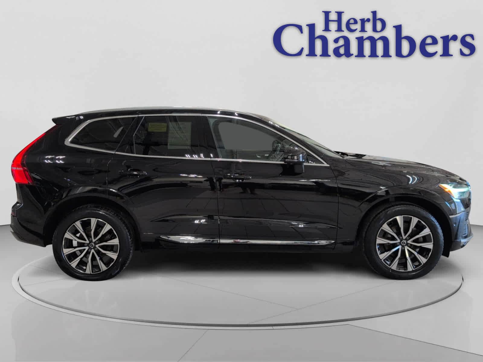 used 2023 Volvo XC60 car, priced at $29,998