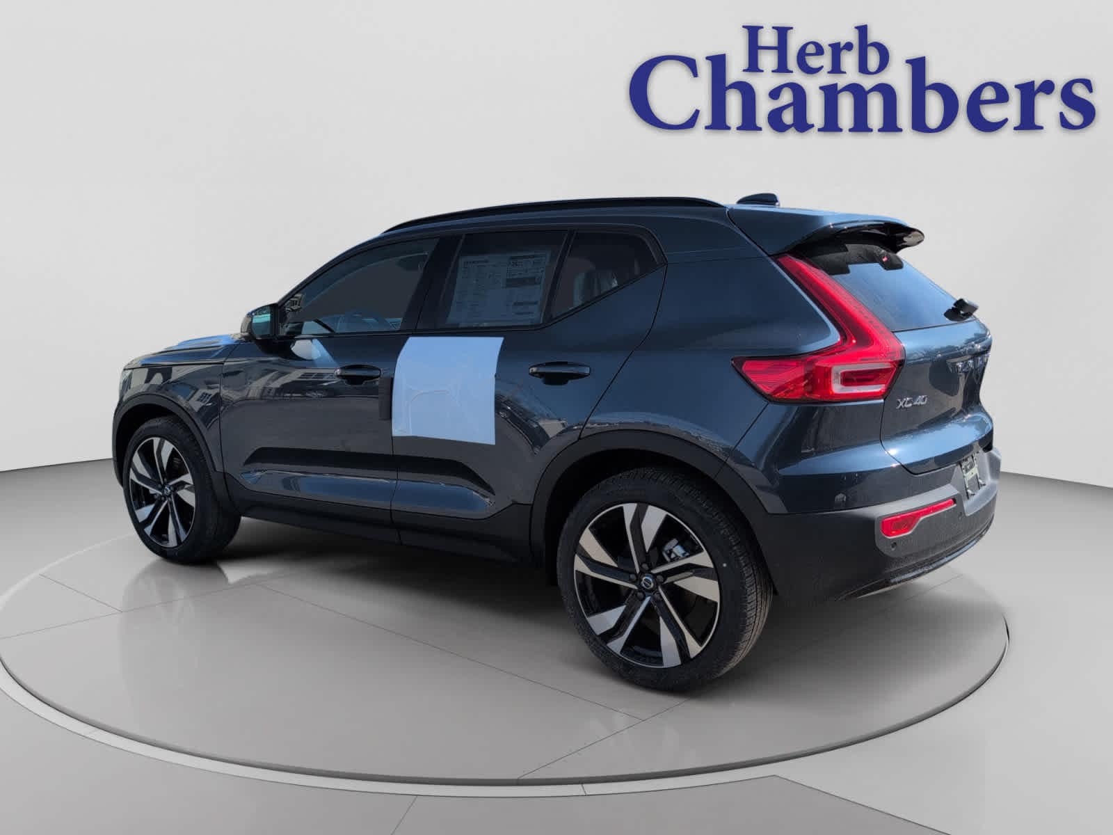new 2026 Volvo XC40 car, priced at $51,960