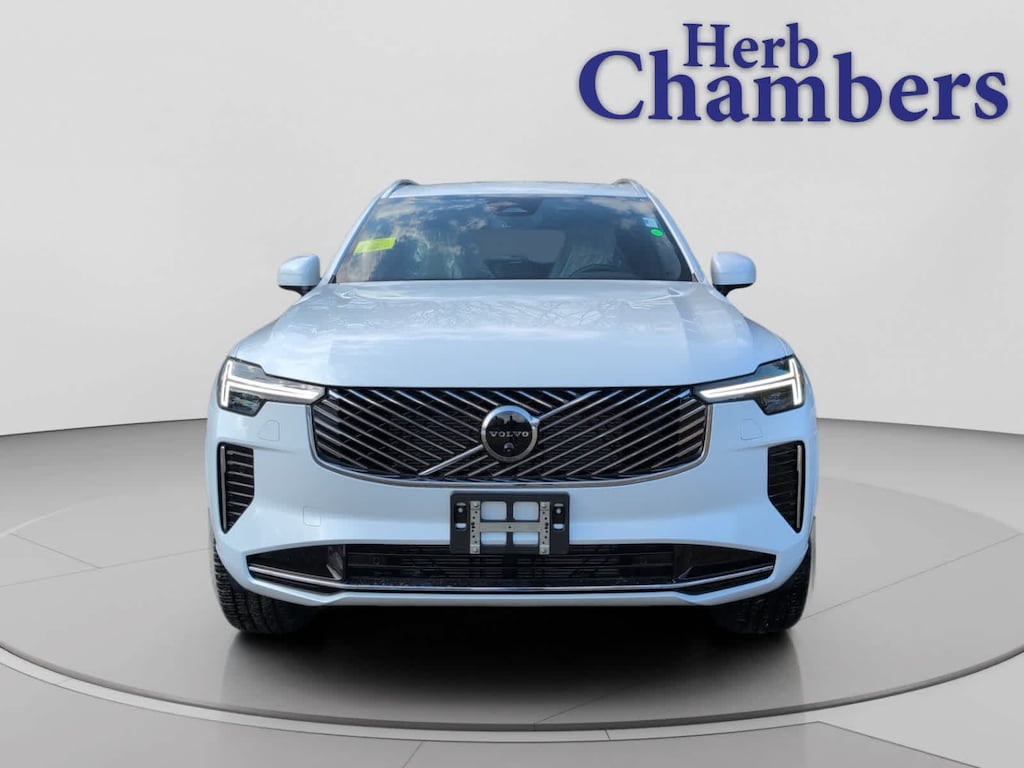 New 2026 Volvo XC90 B6 Plus 7-Seater SUV