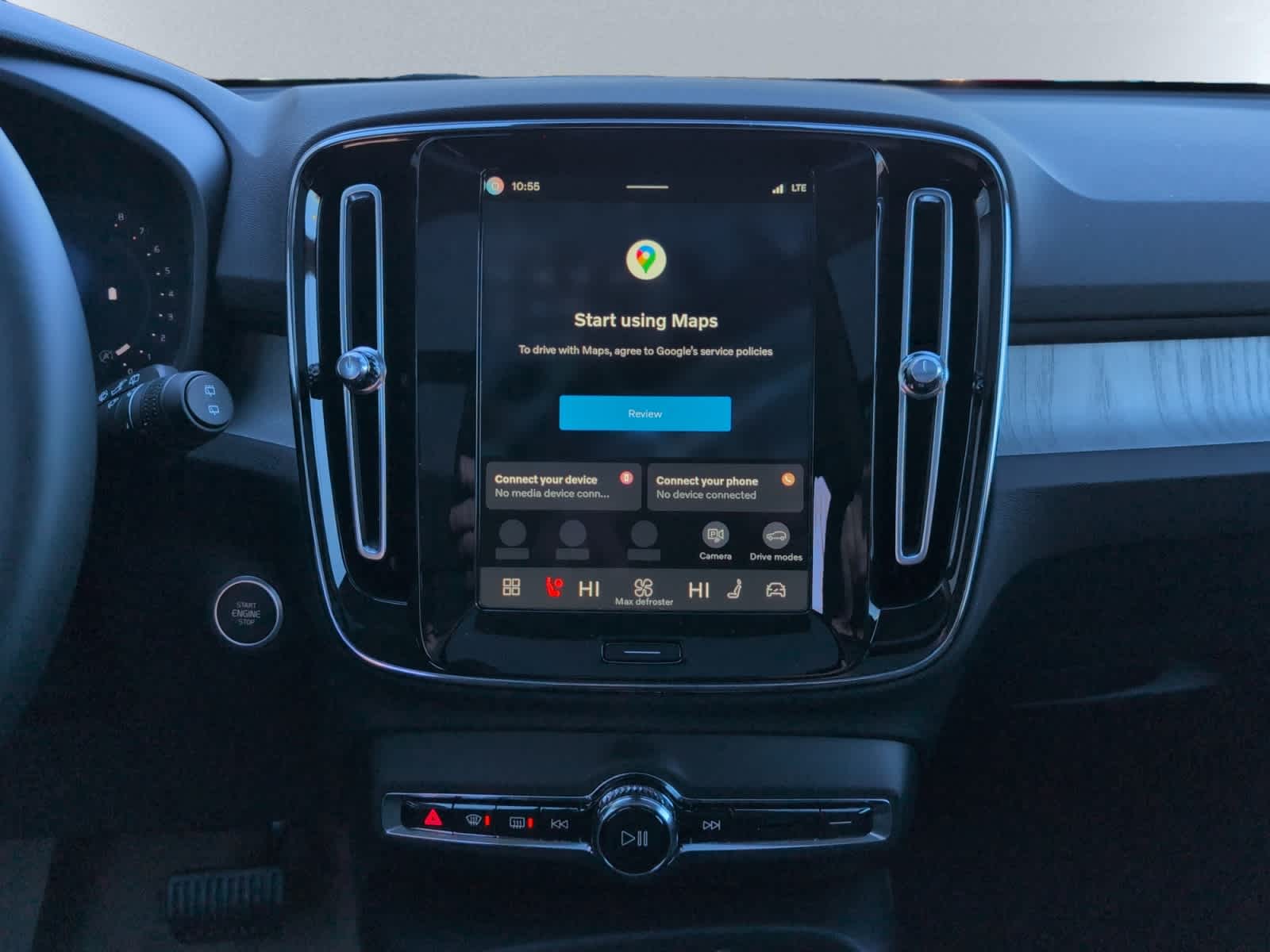 new 2026 Volvo XC40 car, priced at $50,150