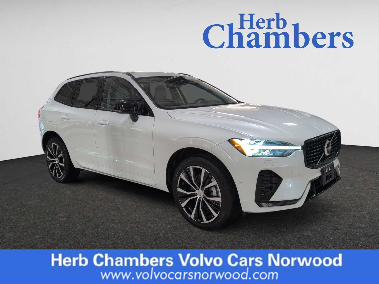 2023 Volvo XC60 Plus