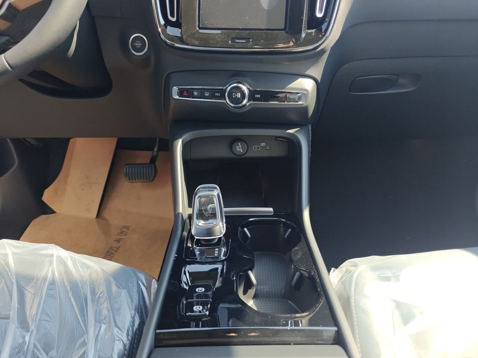 used 2025 Volvo XC40 car, priced at $52,215