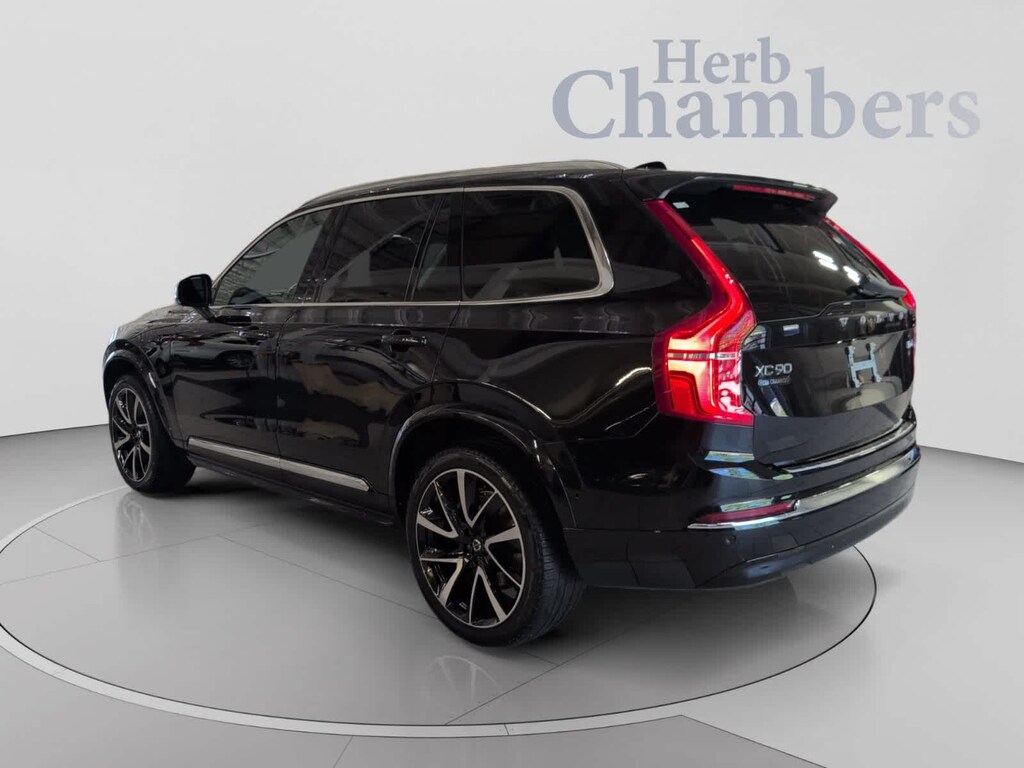 Used 2023 Volvo XC90 B6 AWD Plus 7-Seater SUV