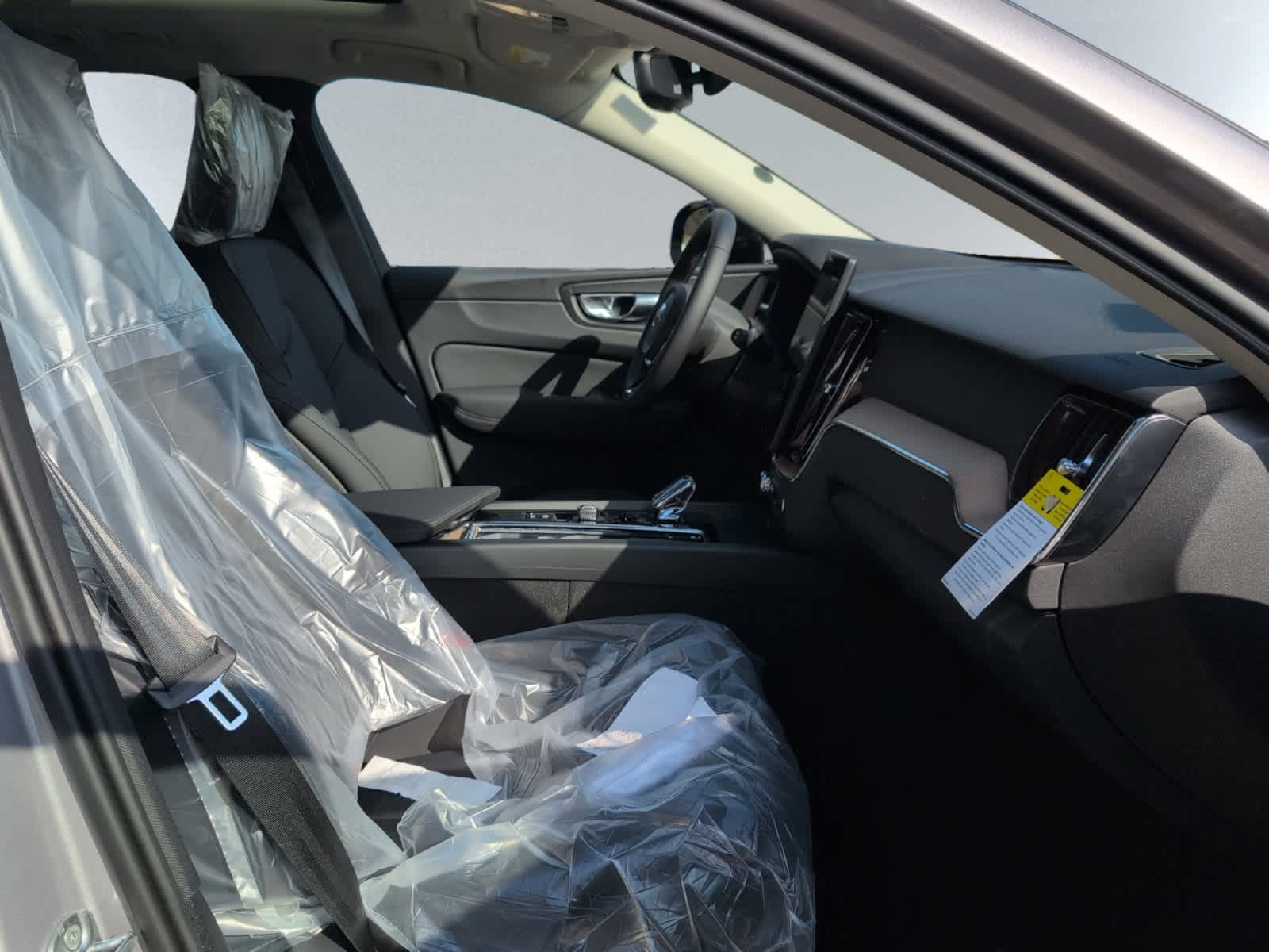 new 2026 Volvo XC60 car, priced at $58,105