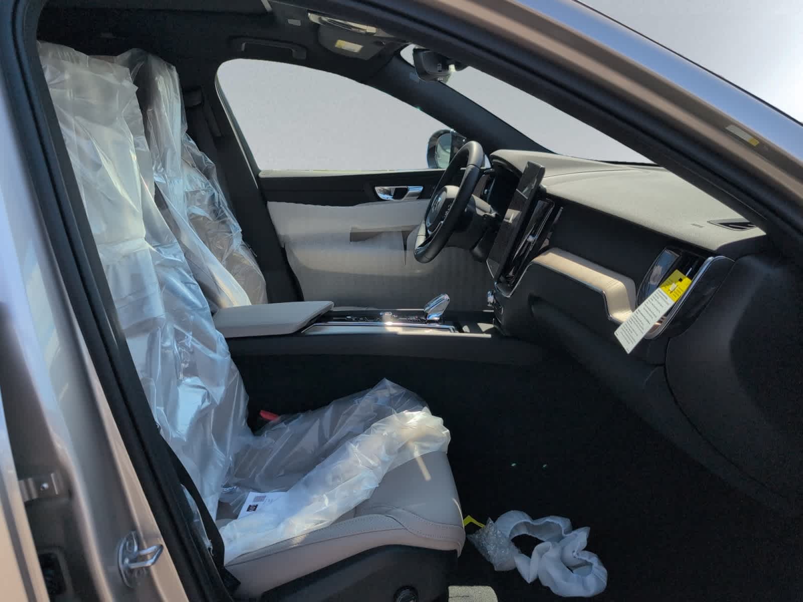 new 2026 Volvo XC60 car, priced at $57,720