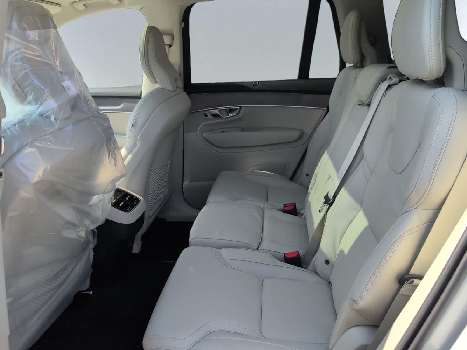 new 2026 Volvo XC90 car, priced at $75,155