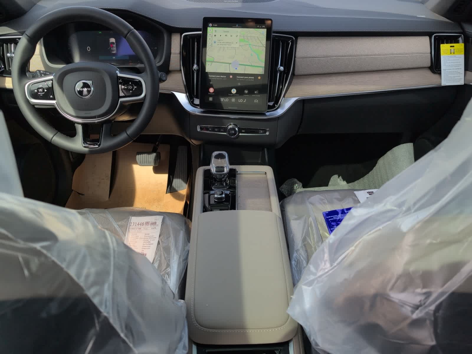 new 2026 Volvo XC90 plug-in hybrid car, priced at $81,570