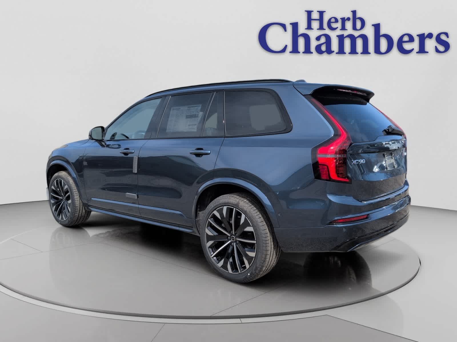 new 2026 Volvo XC90 car, priced at $76,580