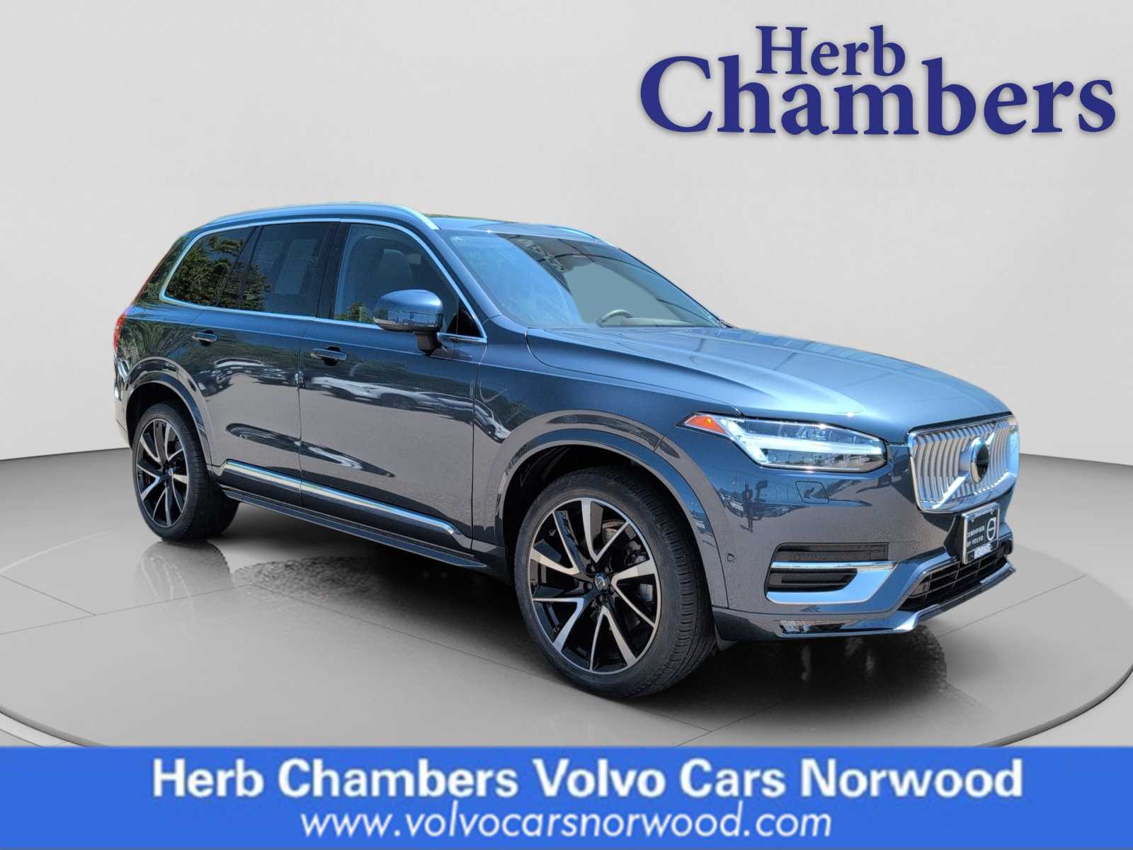 2023 Volvo XC90 B6 Plus 6-Seater 4WD's photo