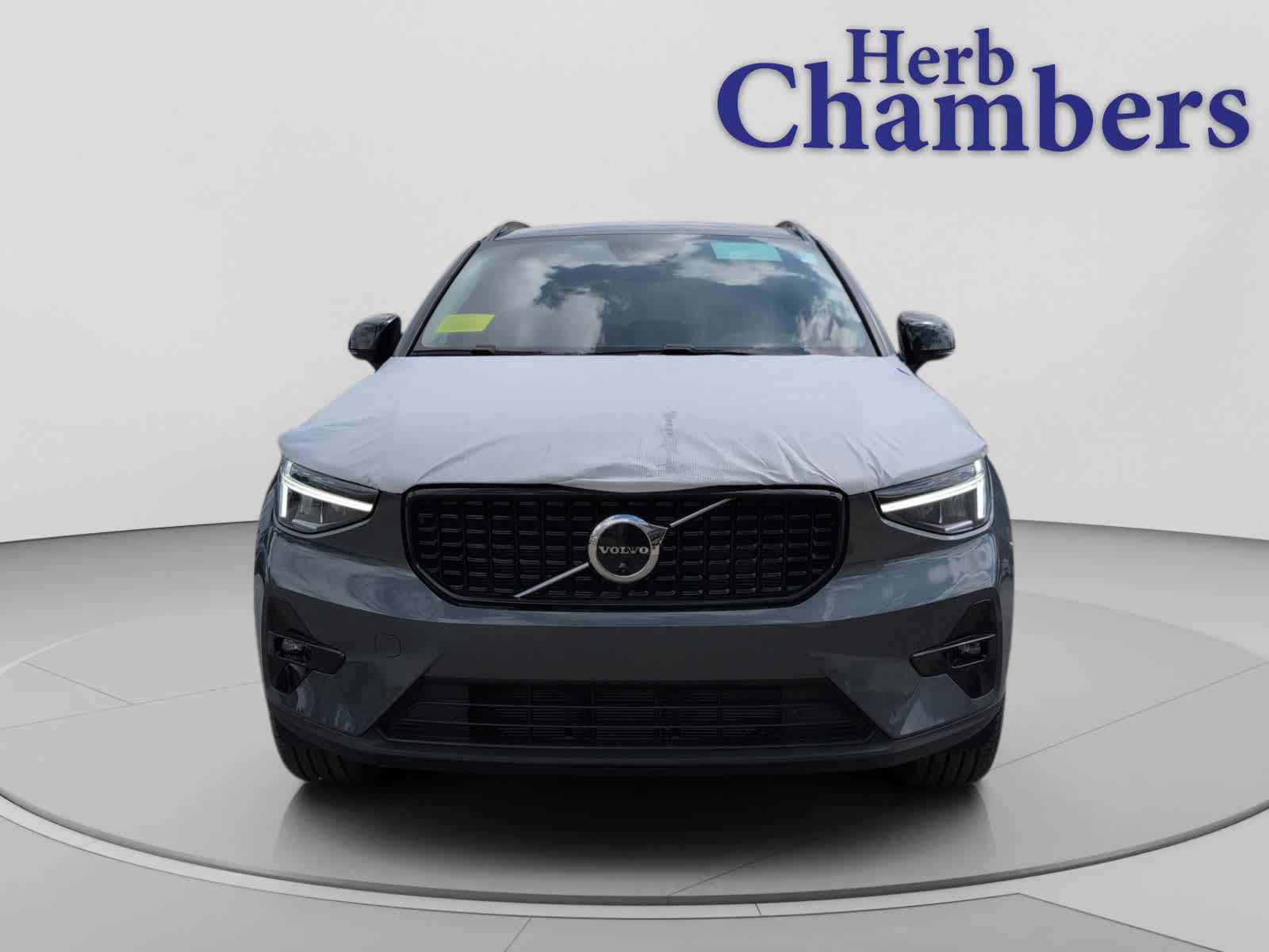 new 2026 Volvo XC40 car, priced at $50,045