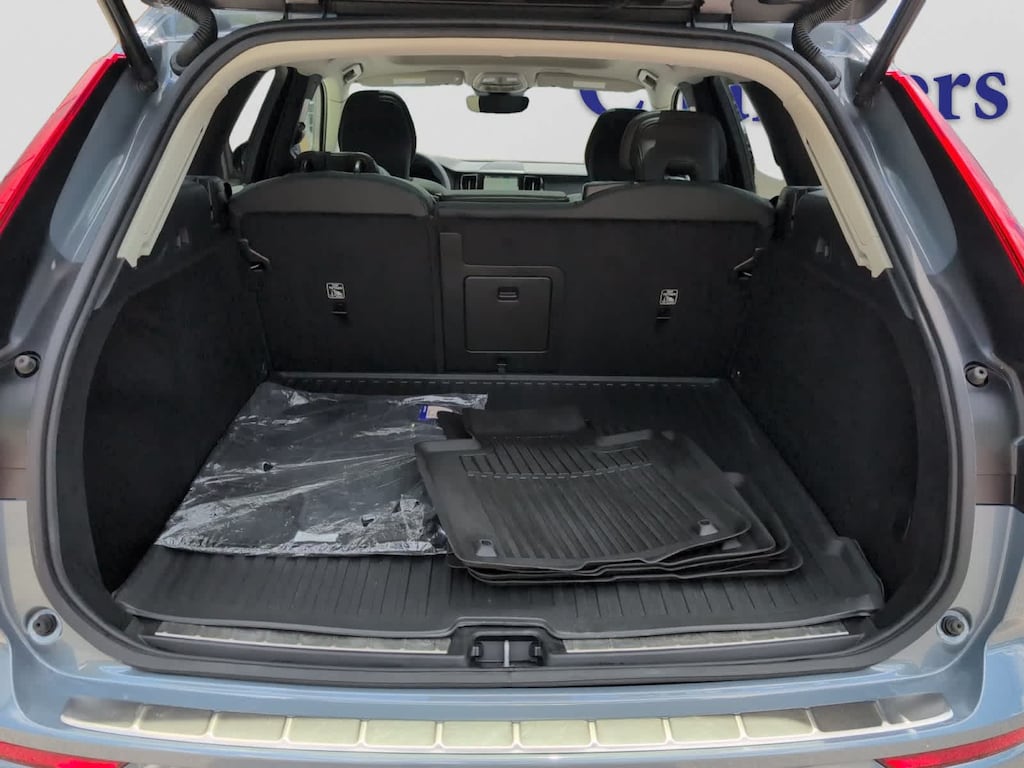 Used 2024 Volvo XC60 B5 Plus Dark SUV