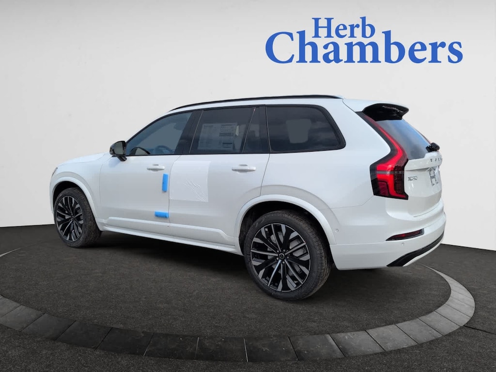 New 2026 Volvo XC90 B6 Ultra Dark Theme 7-Seater SUV
