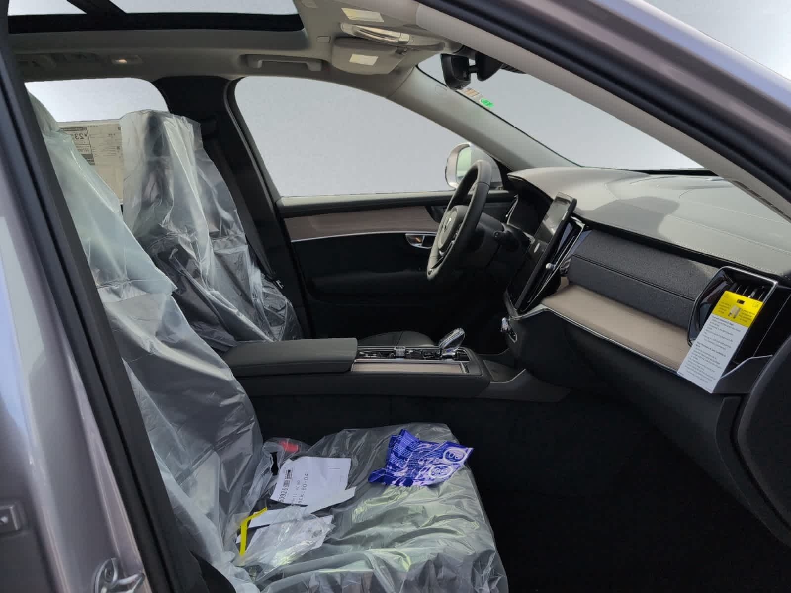 new 2026 Volvo XC90 car, priced at $71,780