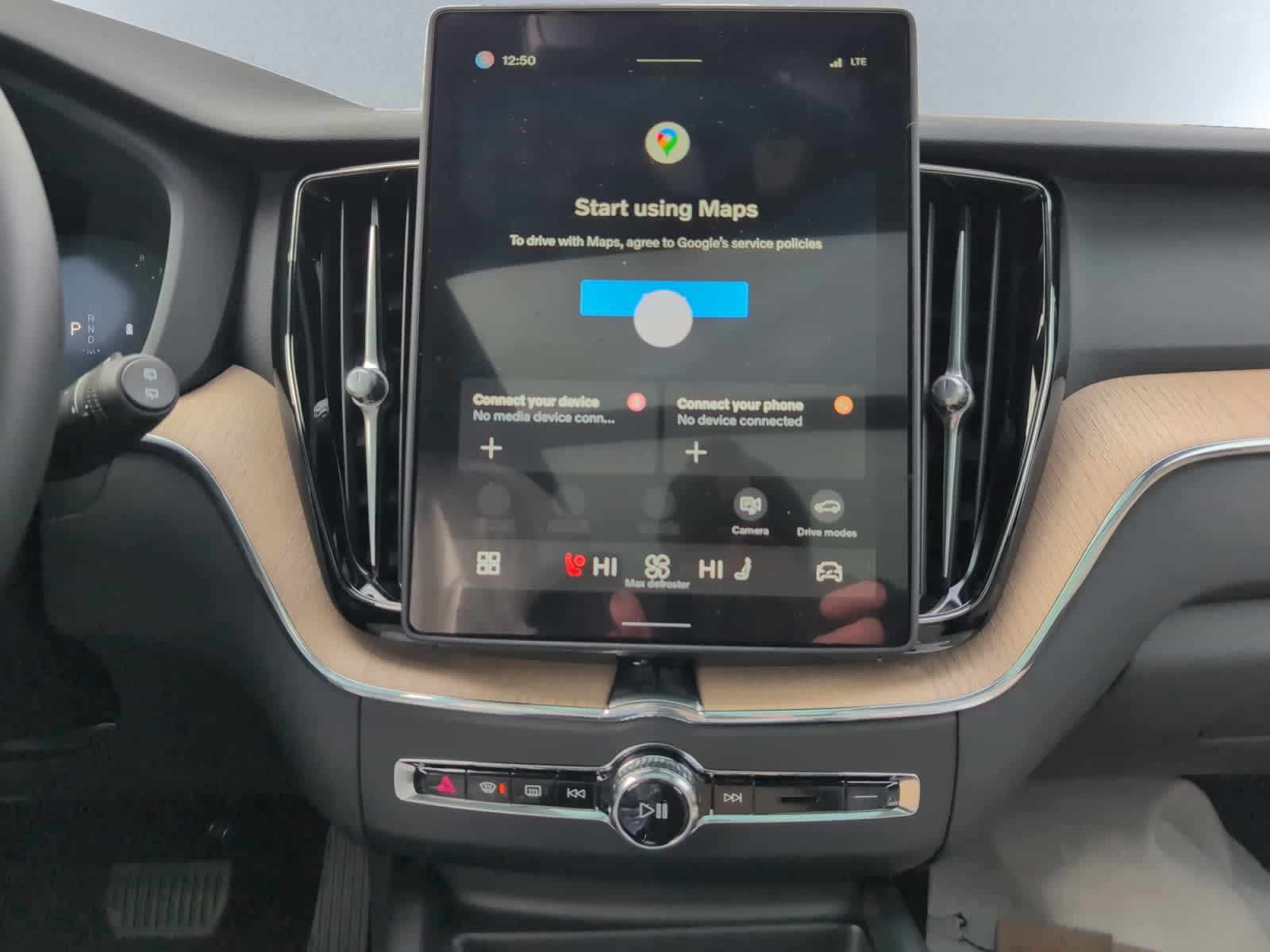 new 2026 Volvo XC60 car, priced at $57,985