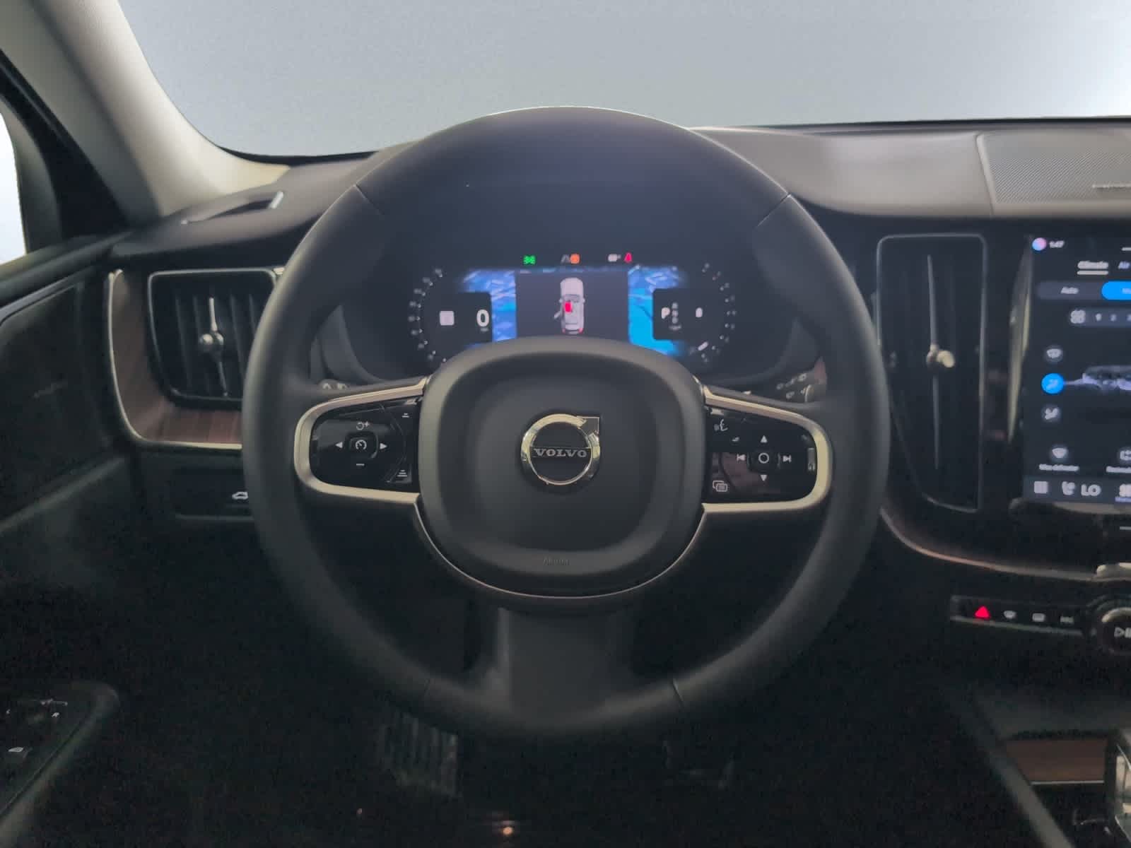 used 2023 Volvo XC60 car, priced at $35,498