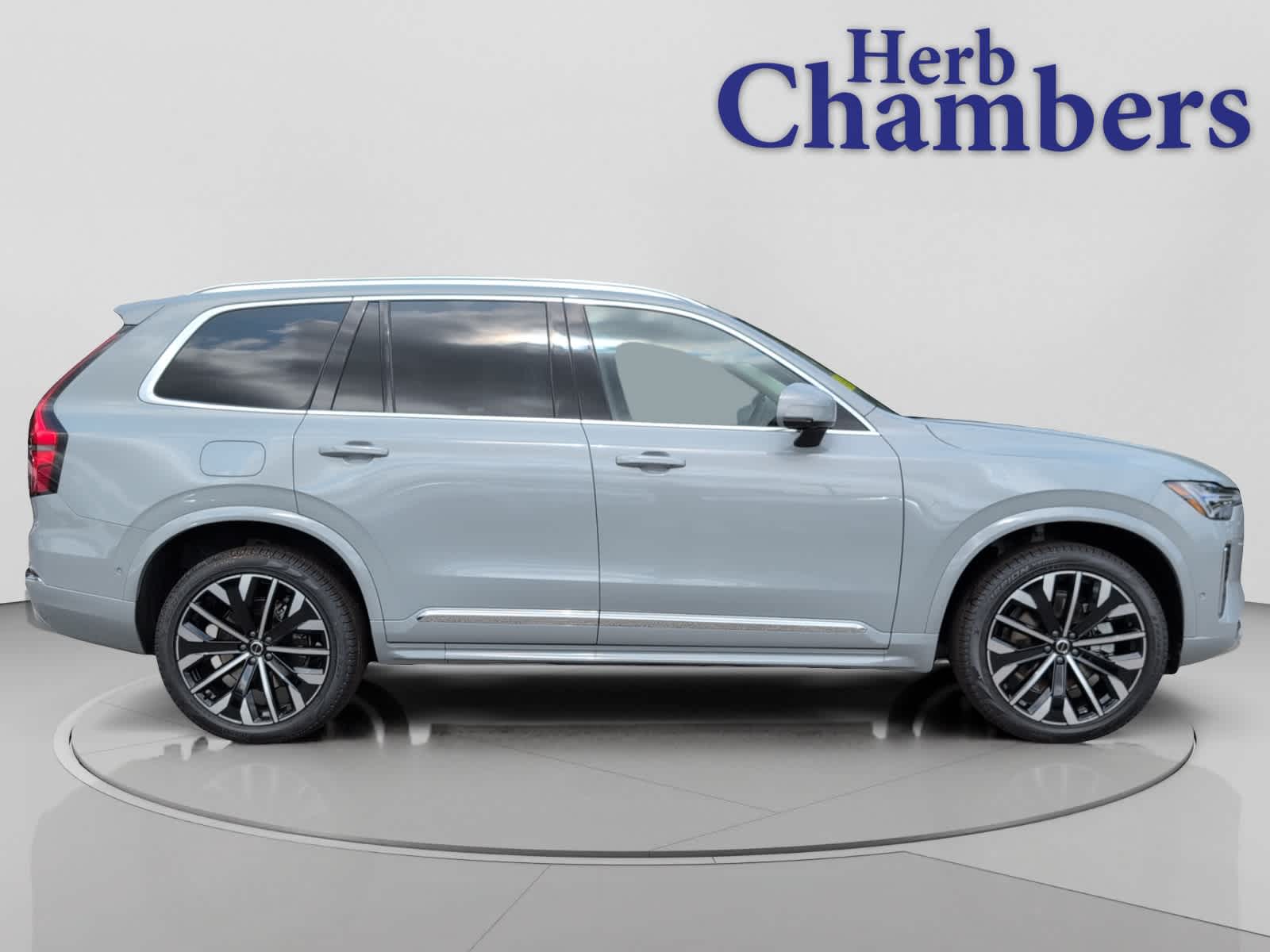 used 2026 Volvo XC90 car, priced at $71,825