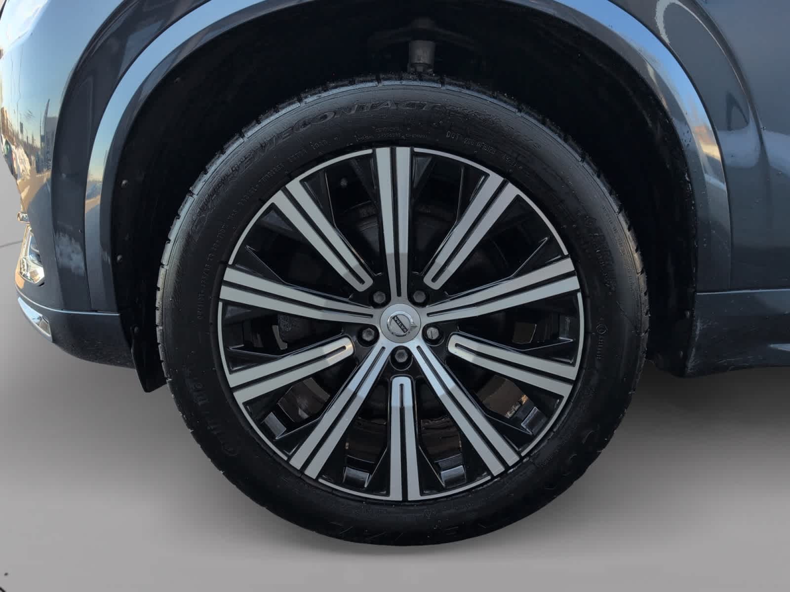 used 2020 Volvo XC90 car, priced at $33,998