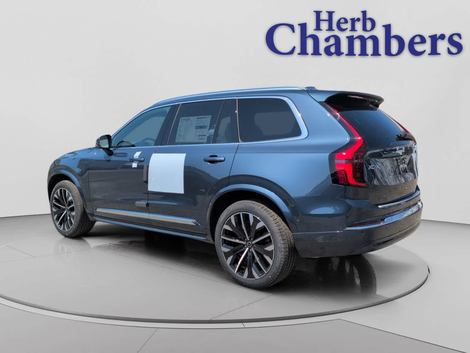 new 2026 Volvo XC90 plug-in hybrid car, priced at $86,130