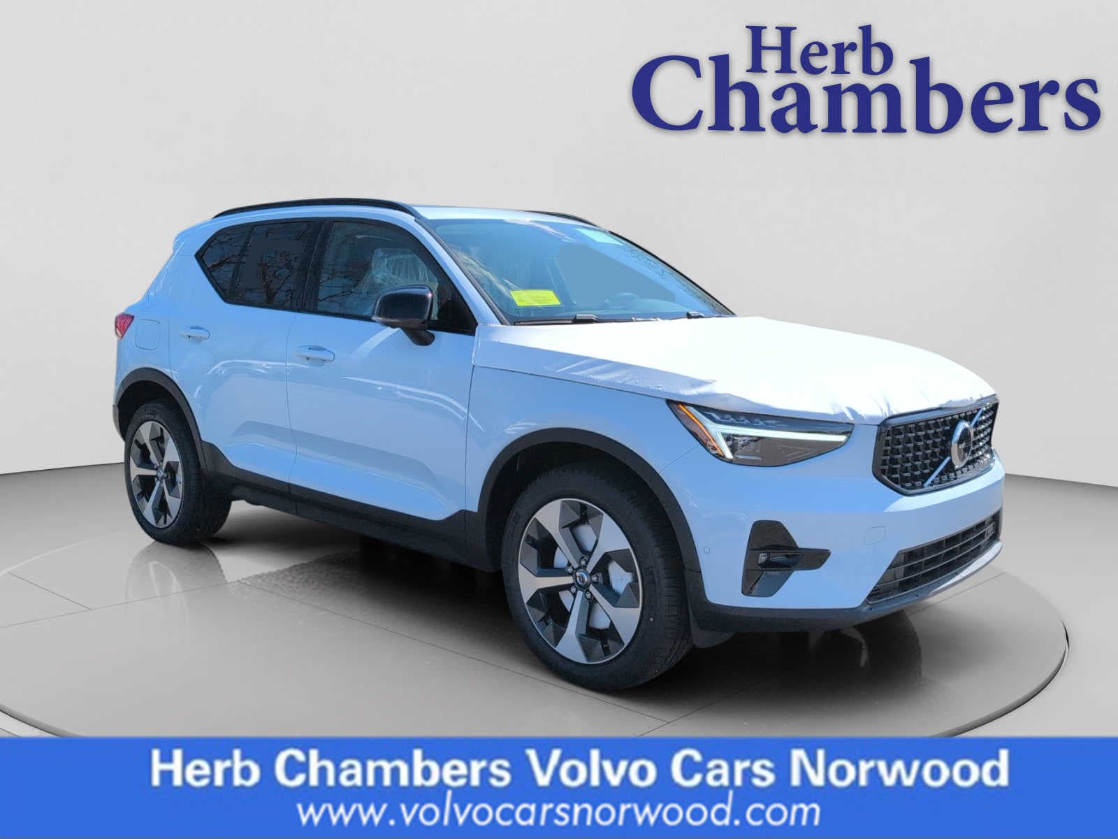 new 2026 Volvo XC40 car, priced at $50,035
