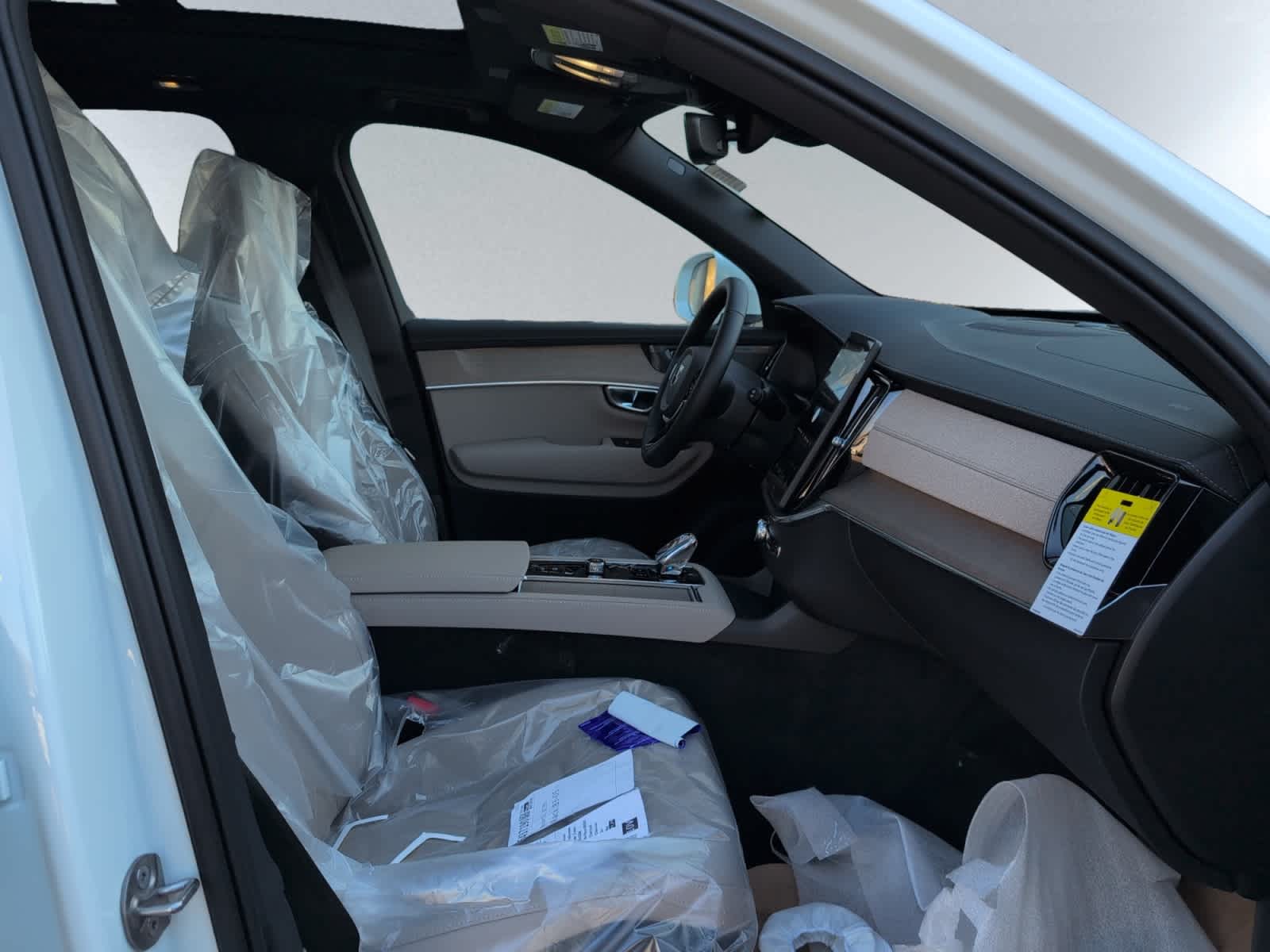 used 2026 Volvo XC90 car, priced at $71,825