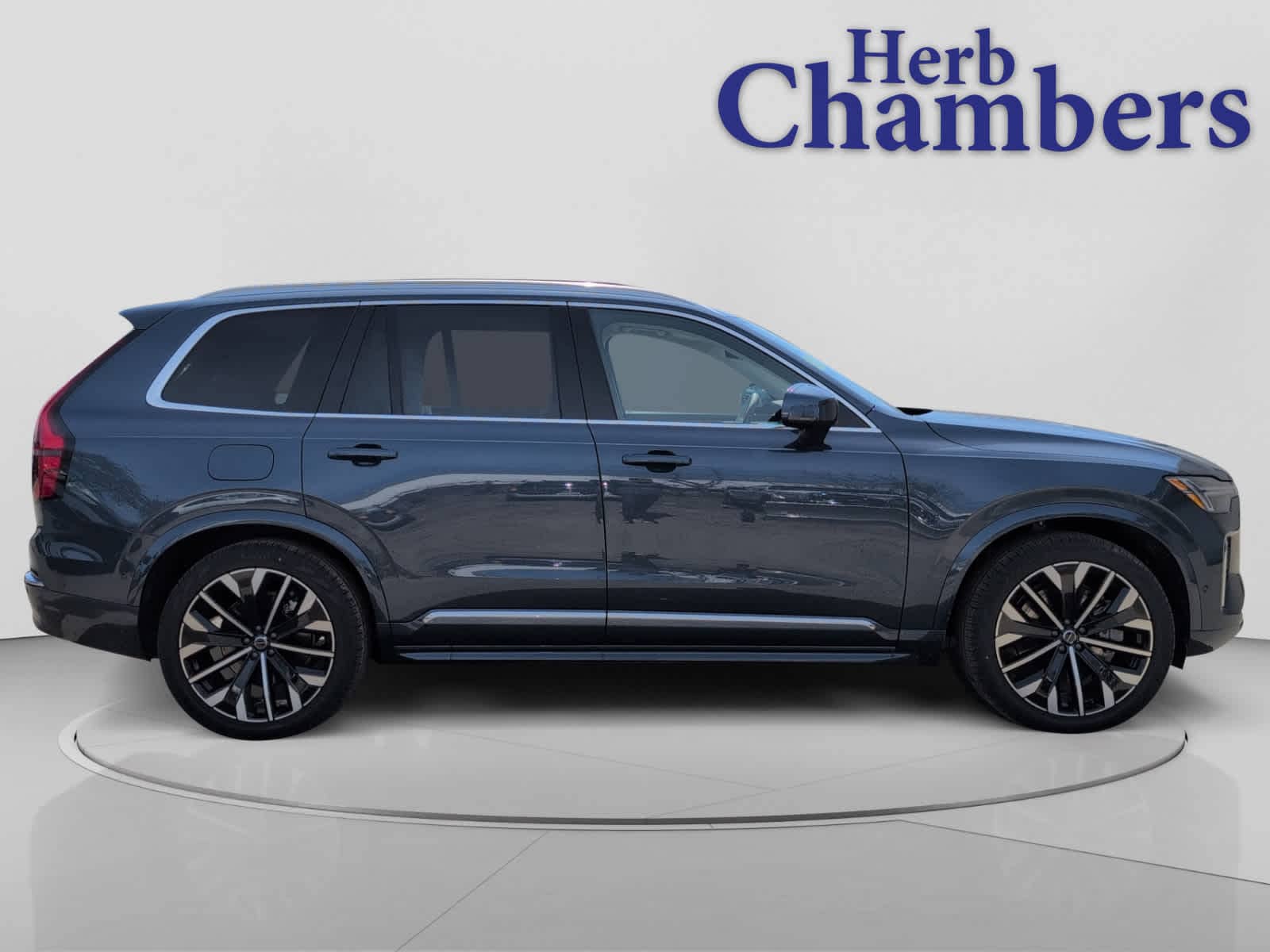 new 2026 Volvo XC90 plug-in hybrid car, priced at $92,625