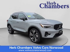 New 2026 Volvo XC40 B5 Ultra SUV near Boston, MA