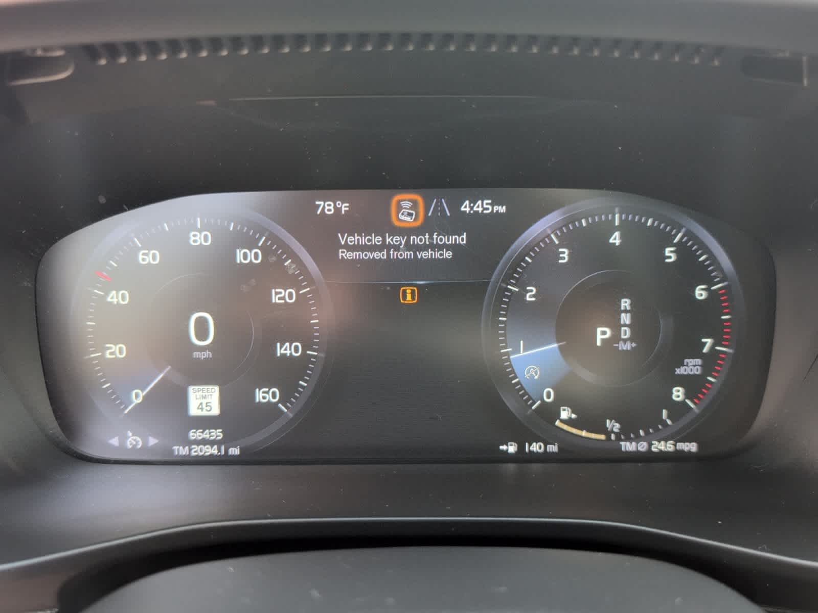 2021 Volvo XC40 9