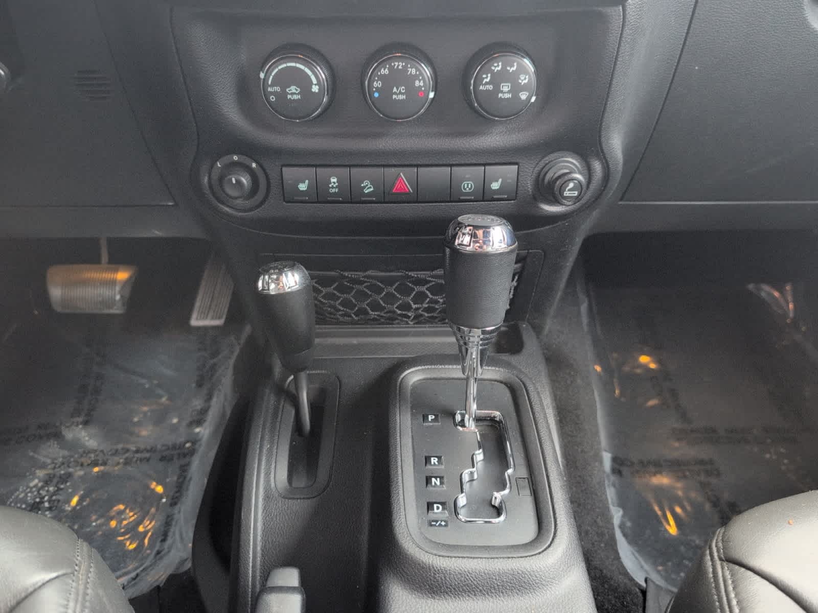 used 2015 Jeep Wrangler Unlimited car, priced at $18,498