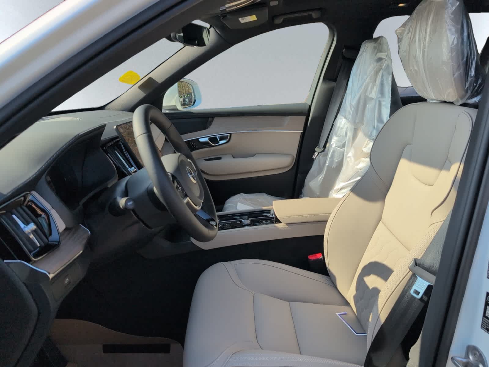 new 2026 Volvo XC90 car, priced at $71,825