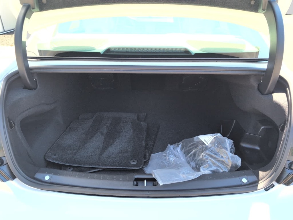 Used 2024 Volvo S90 plug-in hybrid T8 Ultimate Sedan