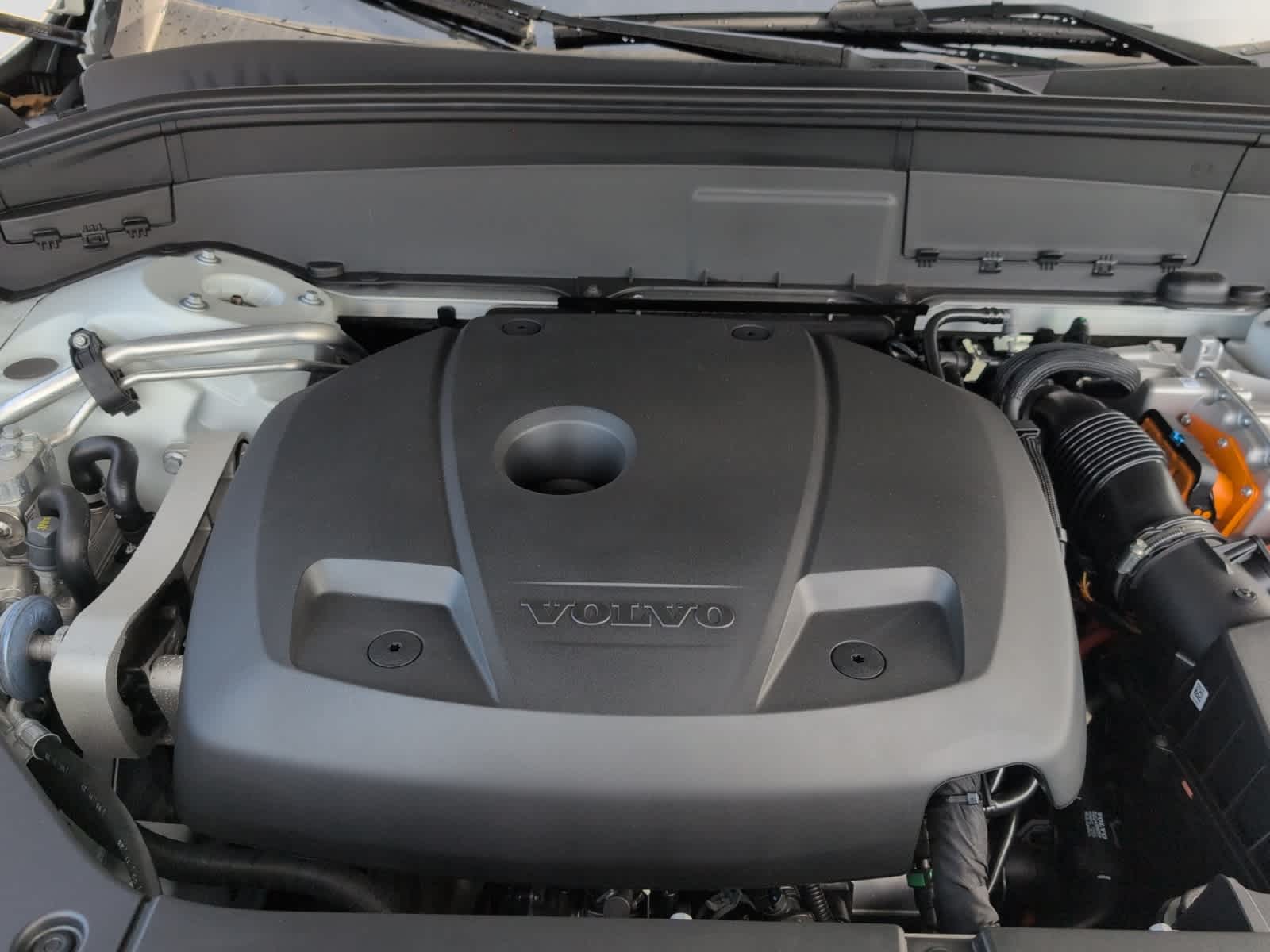 new 2026 Volvo XC90 plug-in hybrid car, priced at $86,205