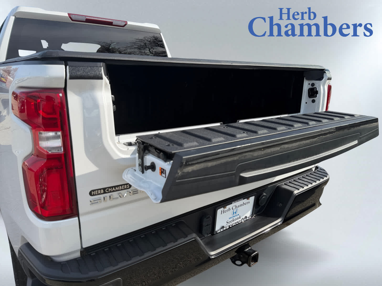 used 2024 Chevrolet Silverado 1500 car, priced at $45,998