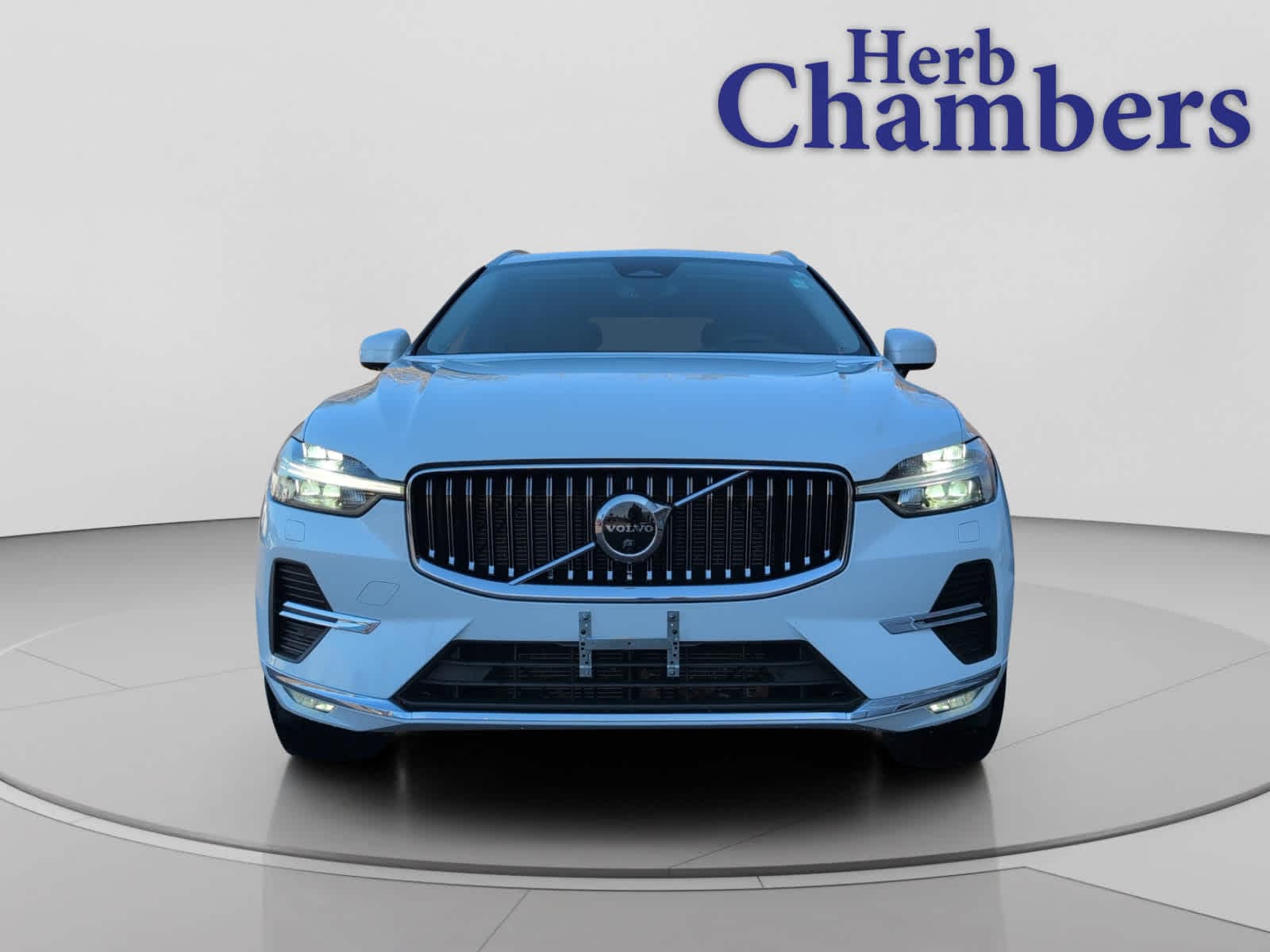 used 2023 Volvo XC60 car, priced at $33,998