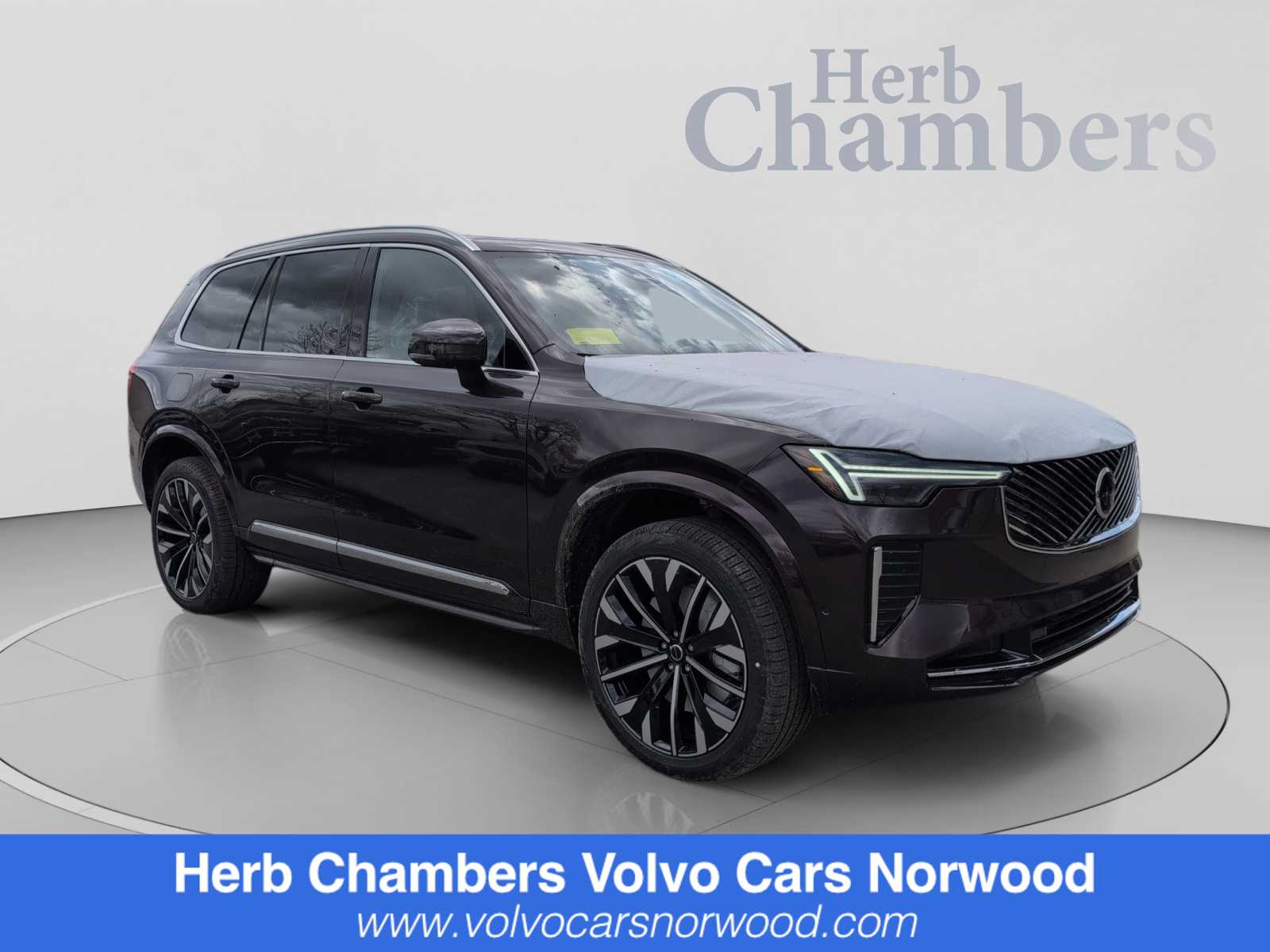  Volvo XC90 plug-in hybrid