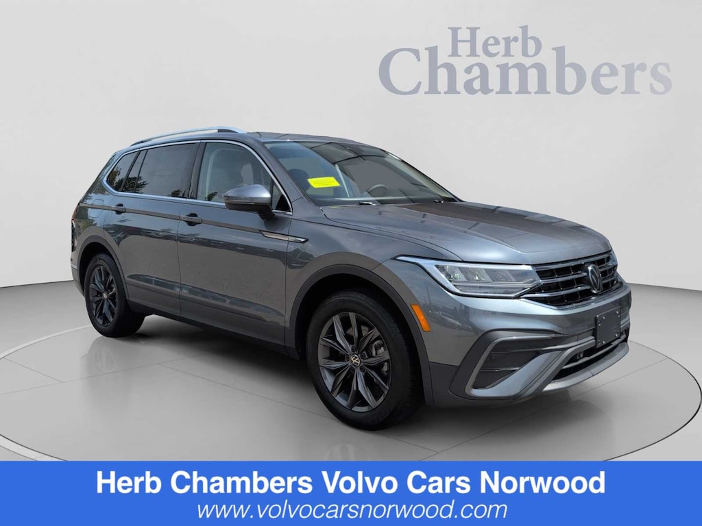 Used 2024 Volkswagen Tiguan 2.0T SE SUV