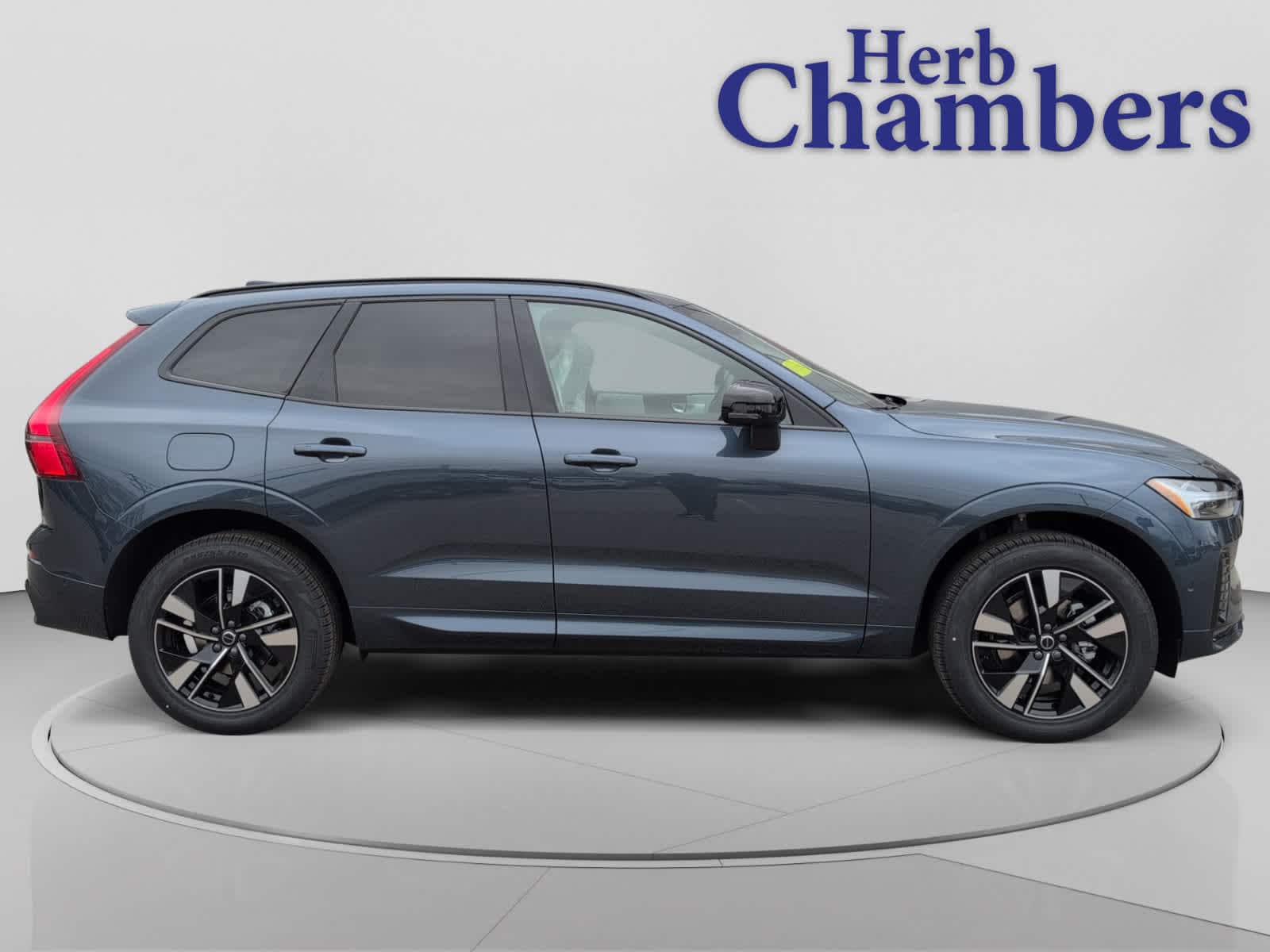 new 2026 Volvo XC60 car, priced at $58,490