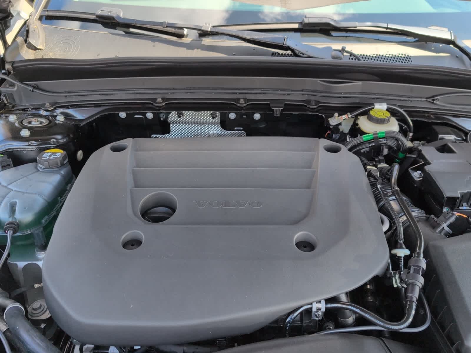 new 2026 Volvo XC40 car, priced at $50,035