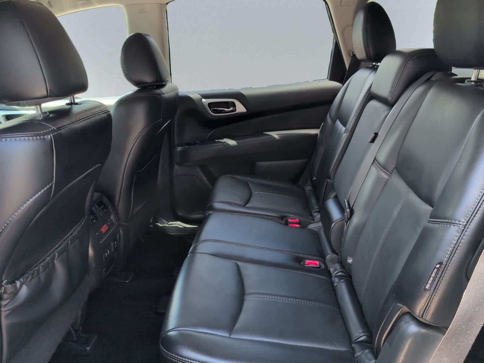used 2019 Nissan Pathfinder car, priced at $16,498