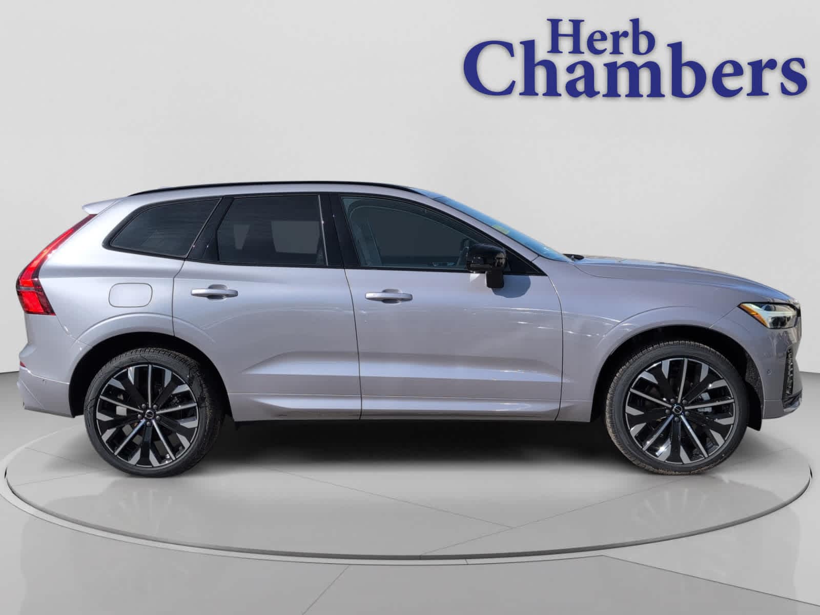new 2026 Volvo XC60 car, priced at $64,020