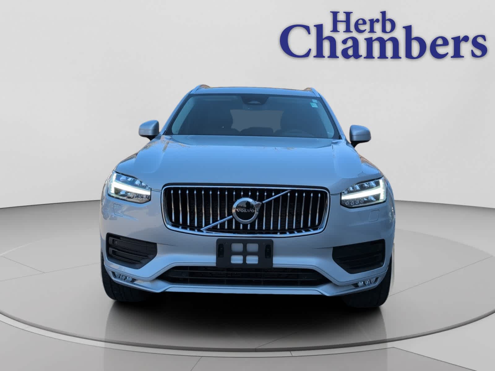 used 2023 Volvo XC90 car, priced at $38,996