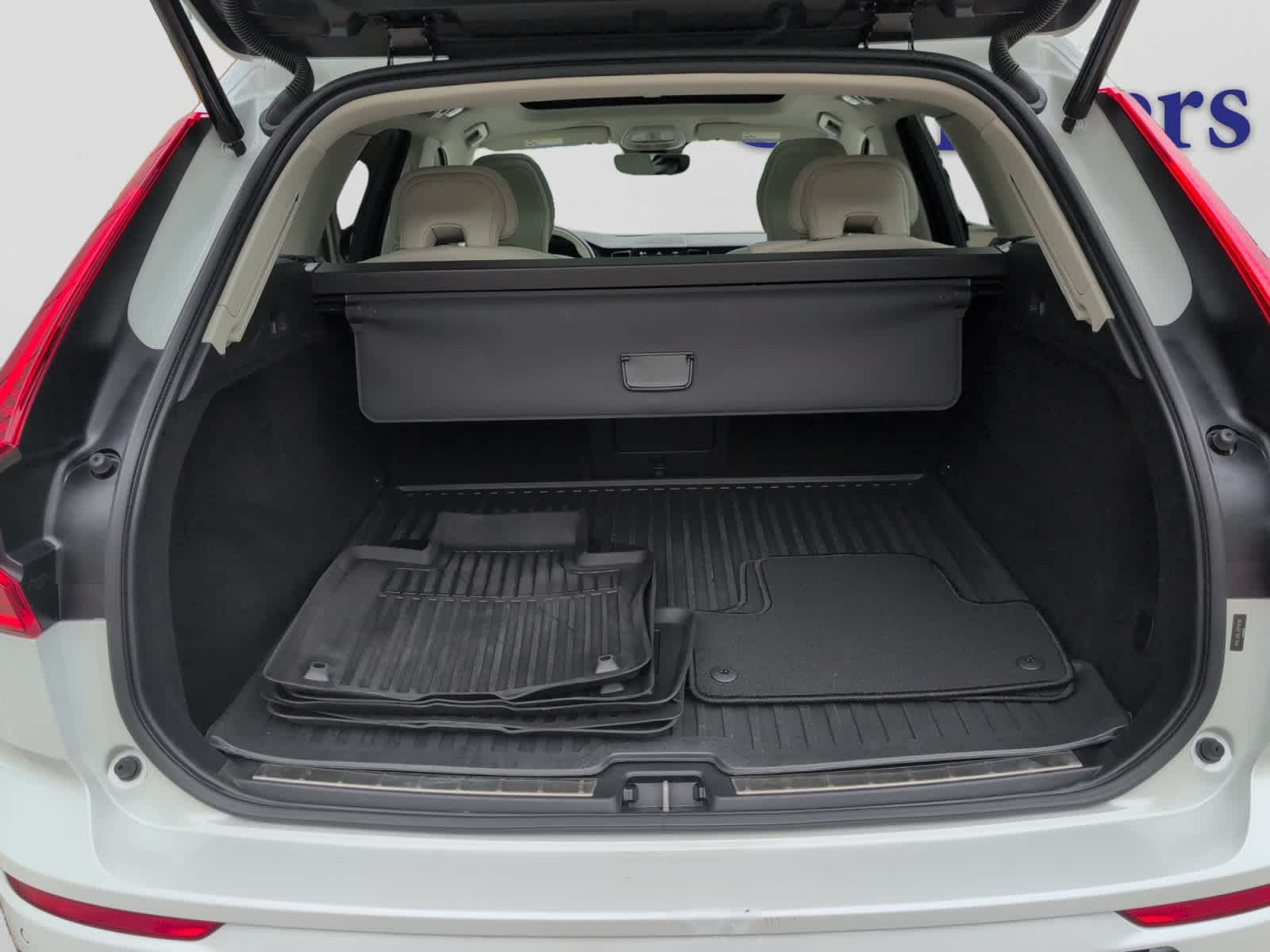 used 2024 Volvo XC60 car, priced at $36,998