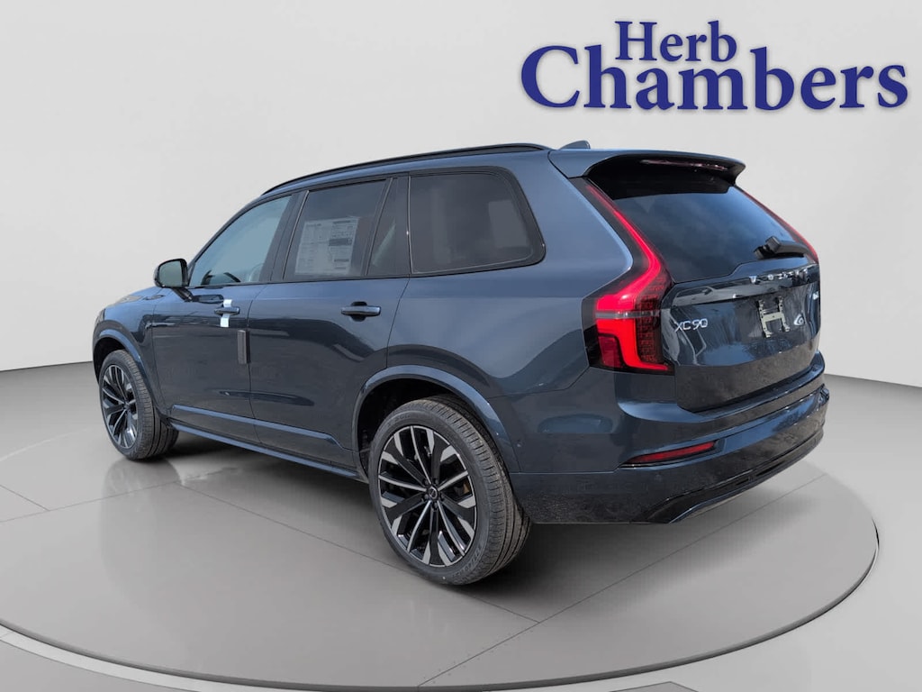 New 2026 Volvo XC90 B6 Ultra Dark Theme 7-Seater SUV