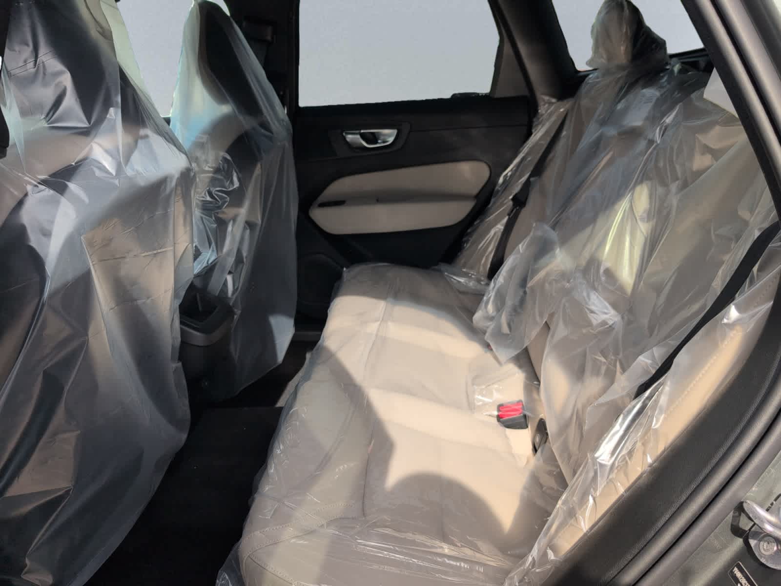 new 2026 Volvo XC60 car, priced at $58,520