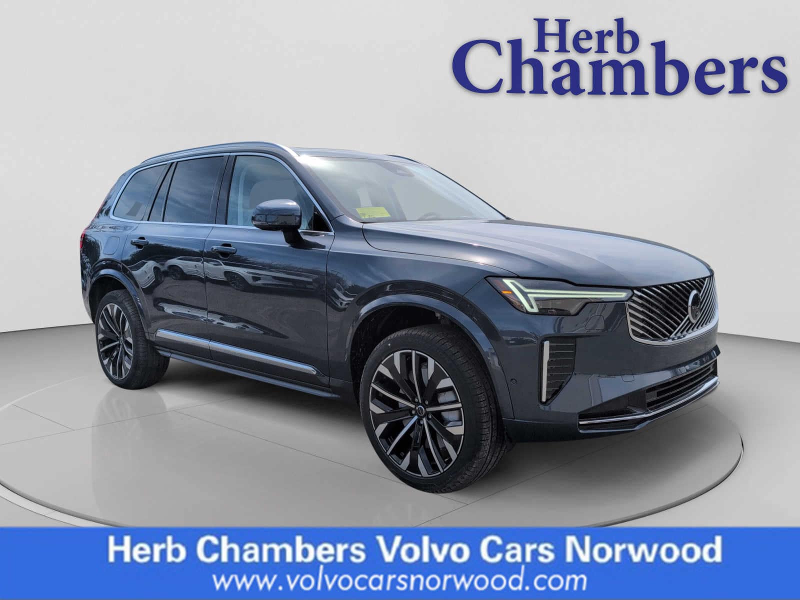 new 2026 Volvo XC90 car, priced at $75,270