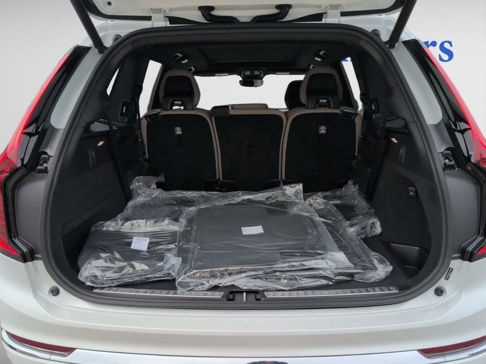 new 2026 Volvo XC90 car, priced at $71,780