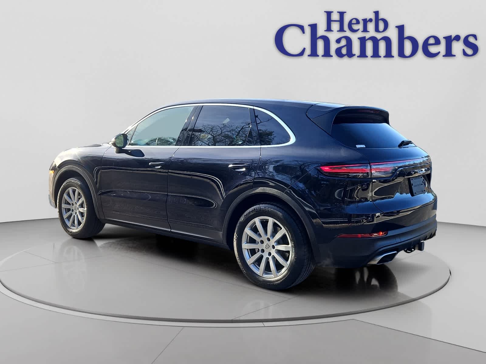 used 2022 Porsche Cayenne car, priced at $42,998