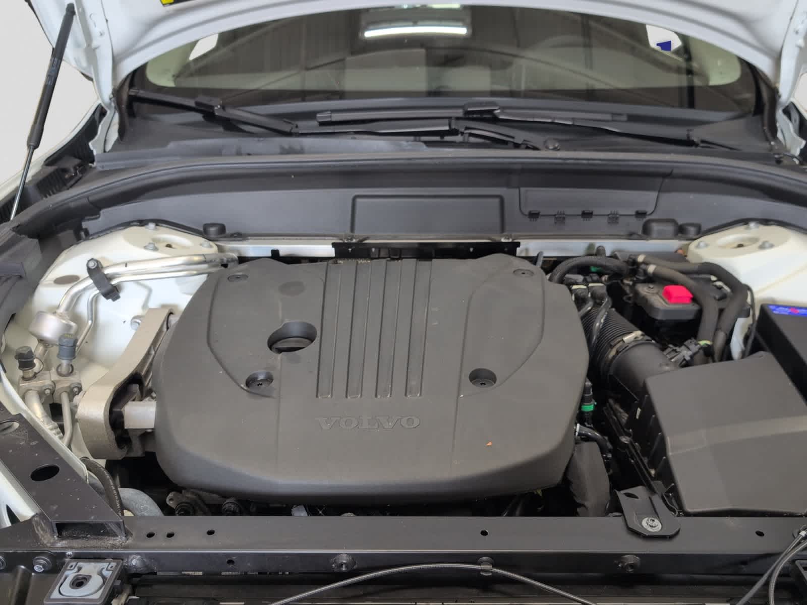 used 2023 Volvo XC60 car, priced at $35,498